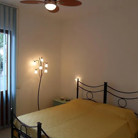 Capolinaro 1 Apartment *